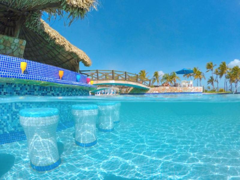 Costa Caribe Beach Hotel & Resort