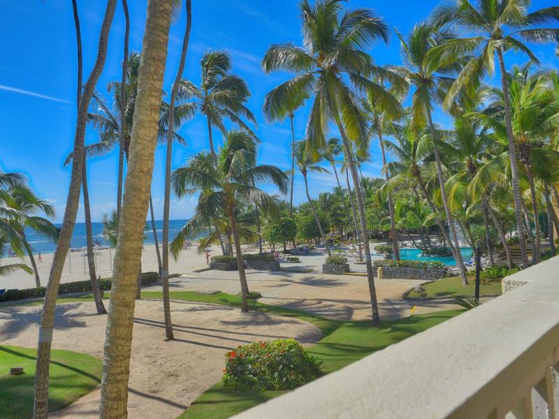 Coral Costa Caribe Resort & Spa