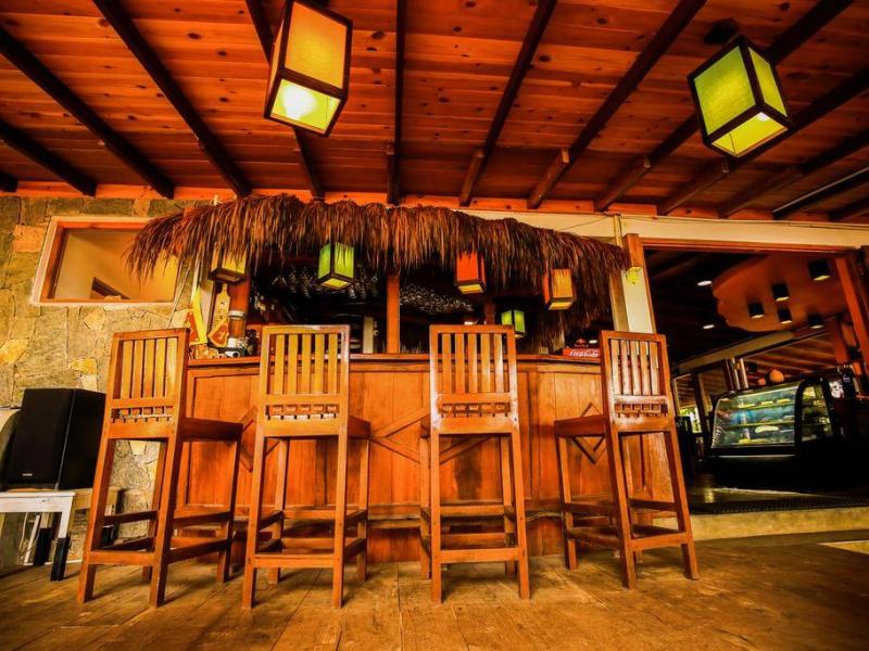 Surf Sea Breeze Hotel