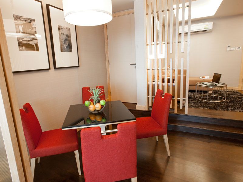 Sukhumvit 12 Bangkok Hotel & Suites