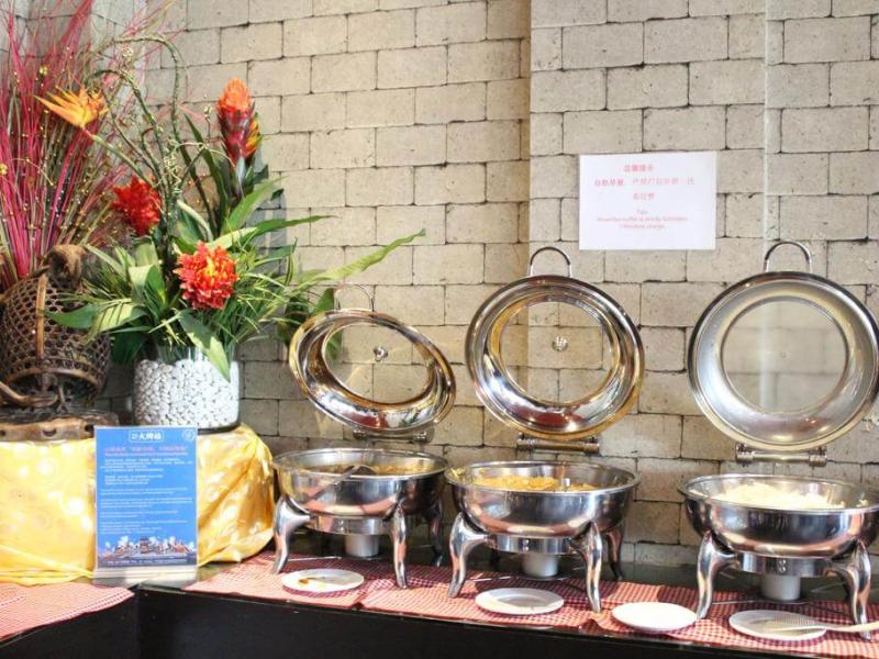 100 Sunset Hotel & Boutique