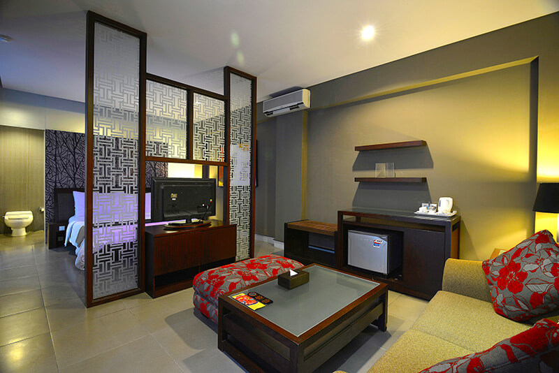 100 Sunset Hotel & Boutique