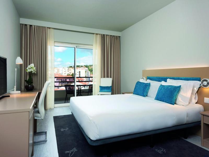 TRYP Lisboa Caparica Mar Hotel