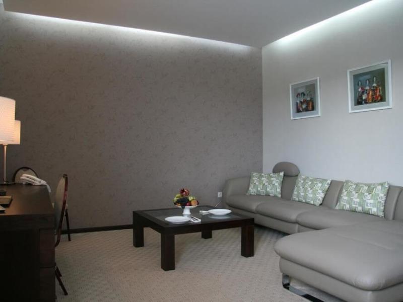 D`Plaza Hotel