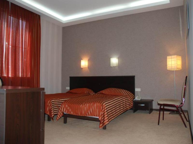 D`Plaza Hotel