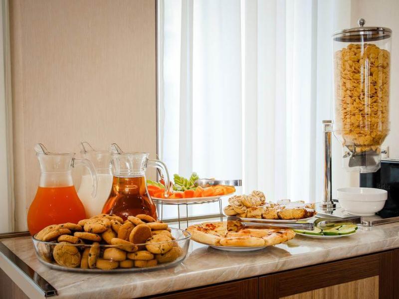 Gtm Plaza Hotel
