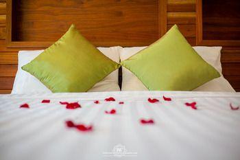 Flora I Talay Resort
