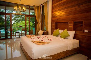 Flora I Talay Resort
