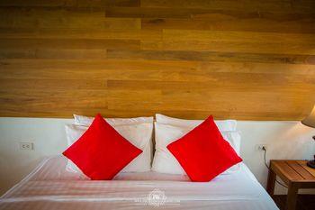 Flora I Talay Resort