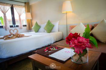 Flora I Talay Resort