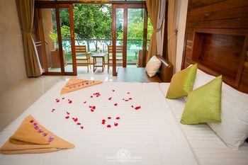 Flora I Talay Resort