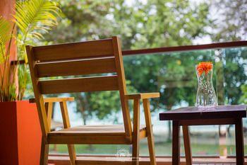 Flora I Talay Resort