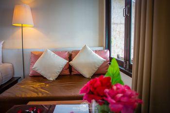 Flora I Talay Resort