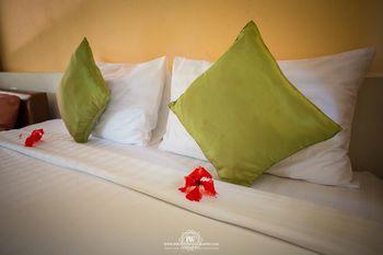 Flora I Talay Resort