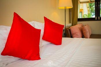 Flora I Talay Resort