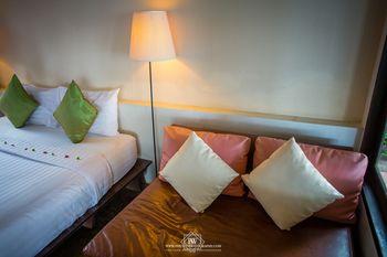 Flora I Talay Resort