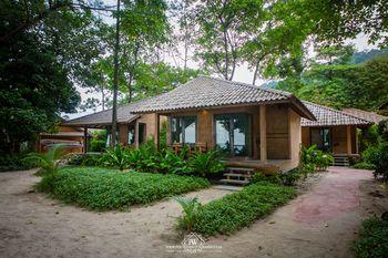 Flora I Talay Resort