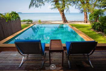 Flora I Talay Resort