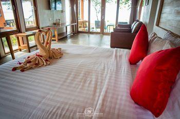Flora I Talay Resort