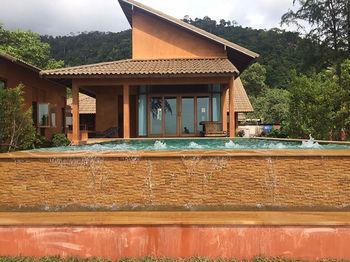 Flora I Talay Resort
