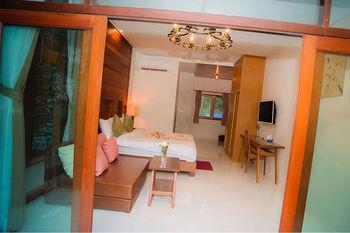 Flora I Talay Resort