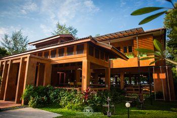 Flora I Talay Resort