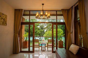 Flora I Talay Resort