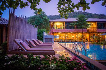 Flora I Talay Resort