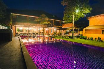 Flora I Talay Resort