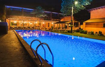 Flora I Talay Resort