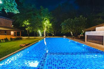 Flora I Talay Resort