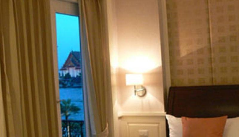 Aurum The River Place