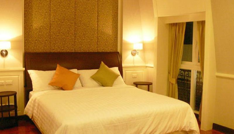 Aurum The River Place