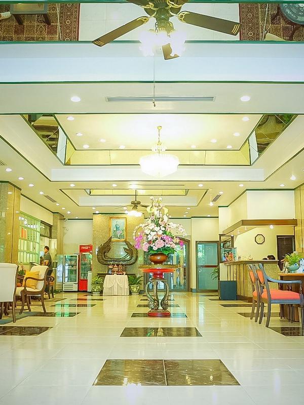 Yellow Ribbon Hills Boutique Suites
