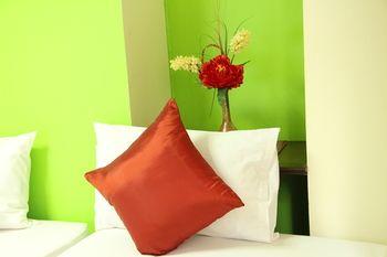 Yellow Ribbon Hills Boutique Suites