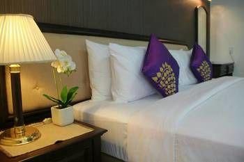 Yellow Ribbon Hills Boutique Suites