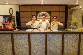 Yellow Ribbon Hills Boutique Suites