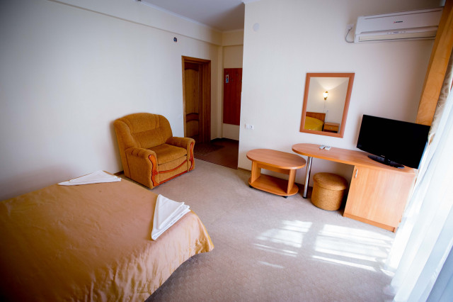 Эдем (ул. Южных культур)