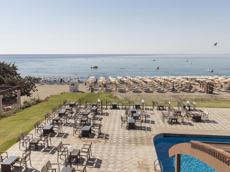 Club SALUT! Costa Lindia Beach Resort