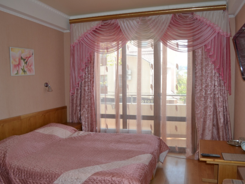 Патио Отель