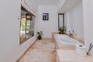 Отель Alam Bidadari Seminyak Villas Индонезия, Кута, фото 11
