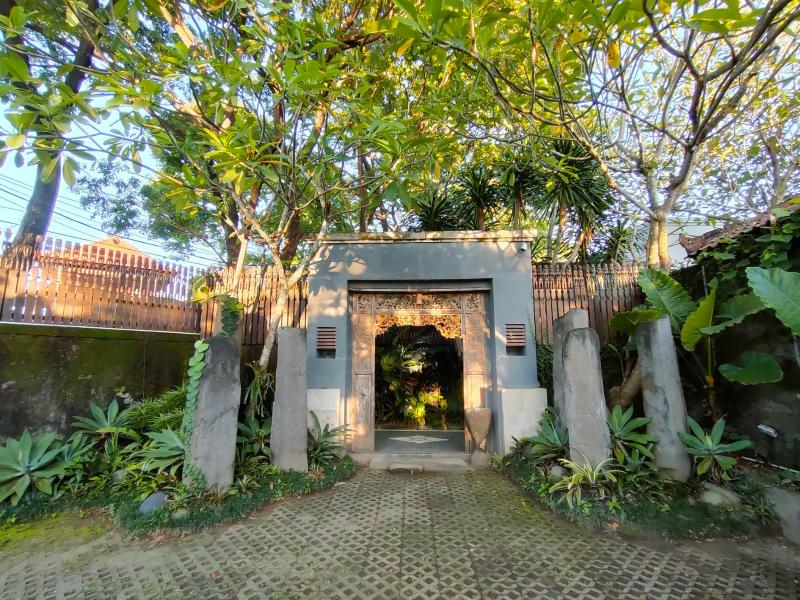 Alam Bidadari Seminyak Villas