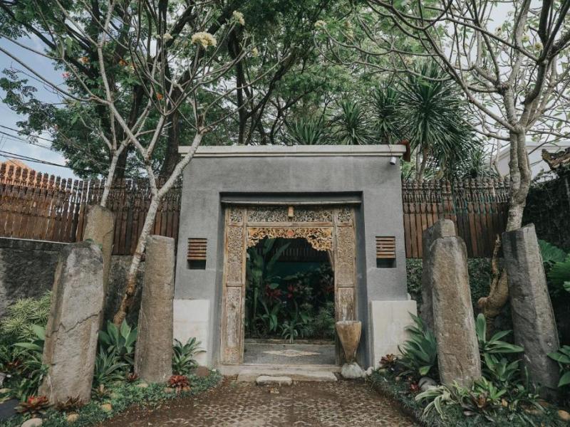 Alam Bidadari Seminyak Villas