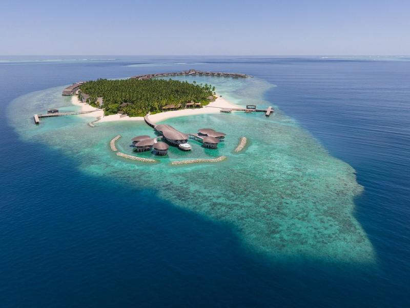 The St. Regis Maldives Vommuli Resort