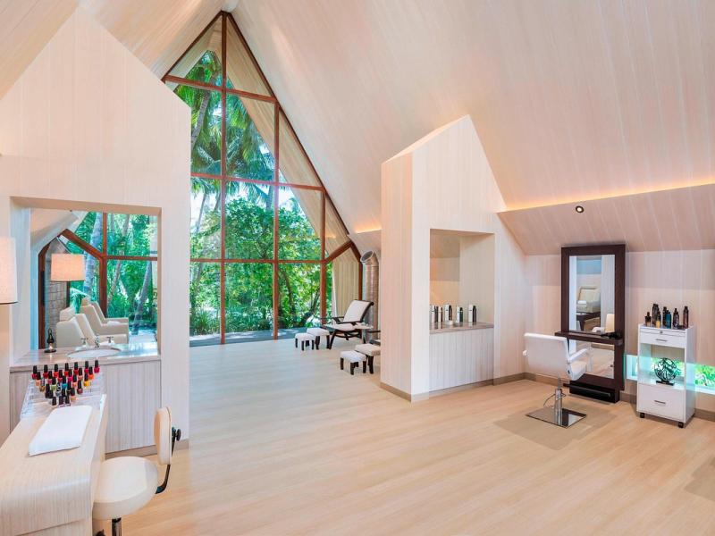 The St. Regis Maldives Vommuli Resort