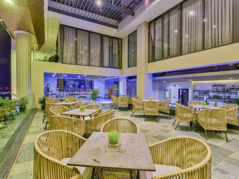 Poseidon Nha Trang Hotel
