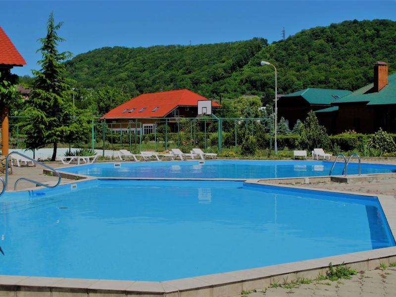 Садко (Новомихайловский)