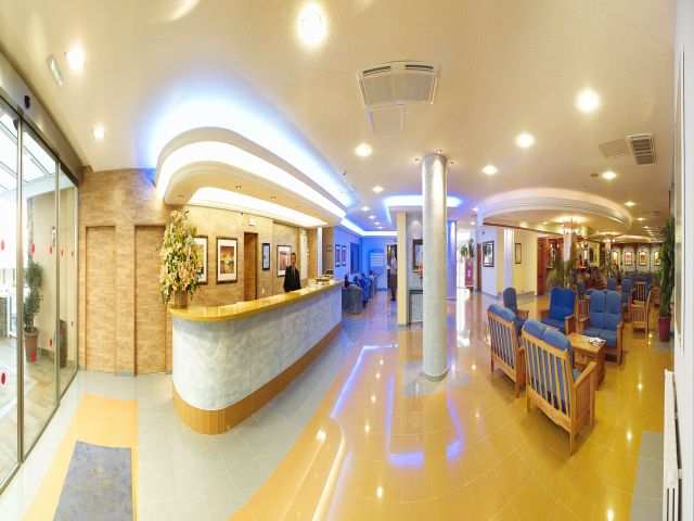 Coral Star Hotel & Apartments