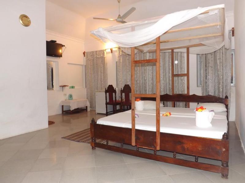 Paradise Beach Bungalows