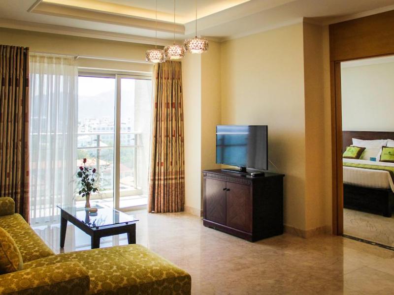 Hoan Cau Luxury Residence